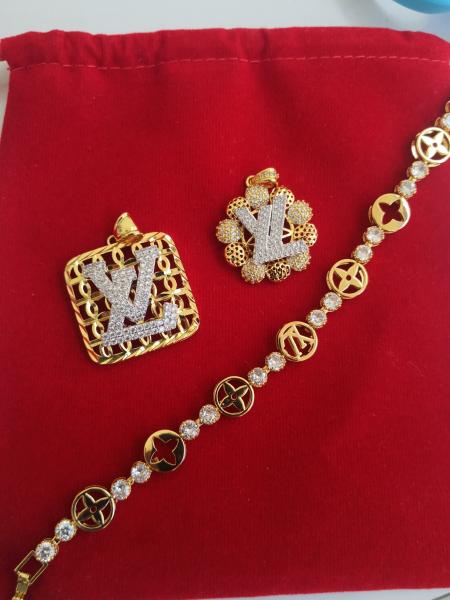 GOLD JEWELRY