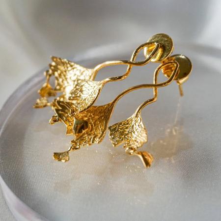 GOLD JEWELRY